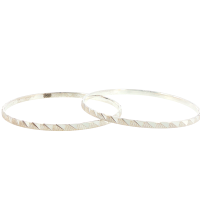 Silver Textured Diagonal Pattern Bangles (Set of 2)