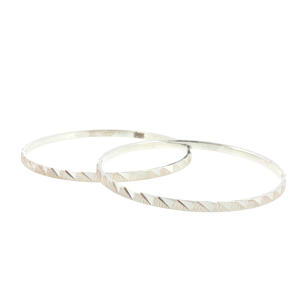 Silver Textured Diagonal Pattern Bangles (Set of 2)