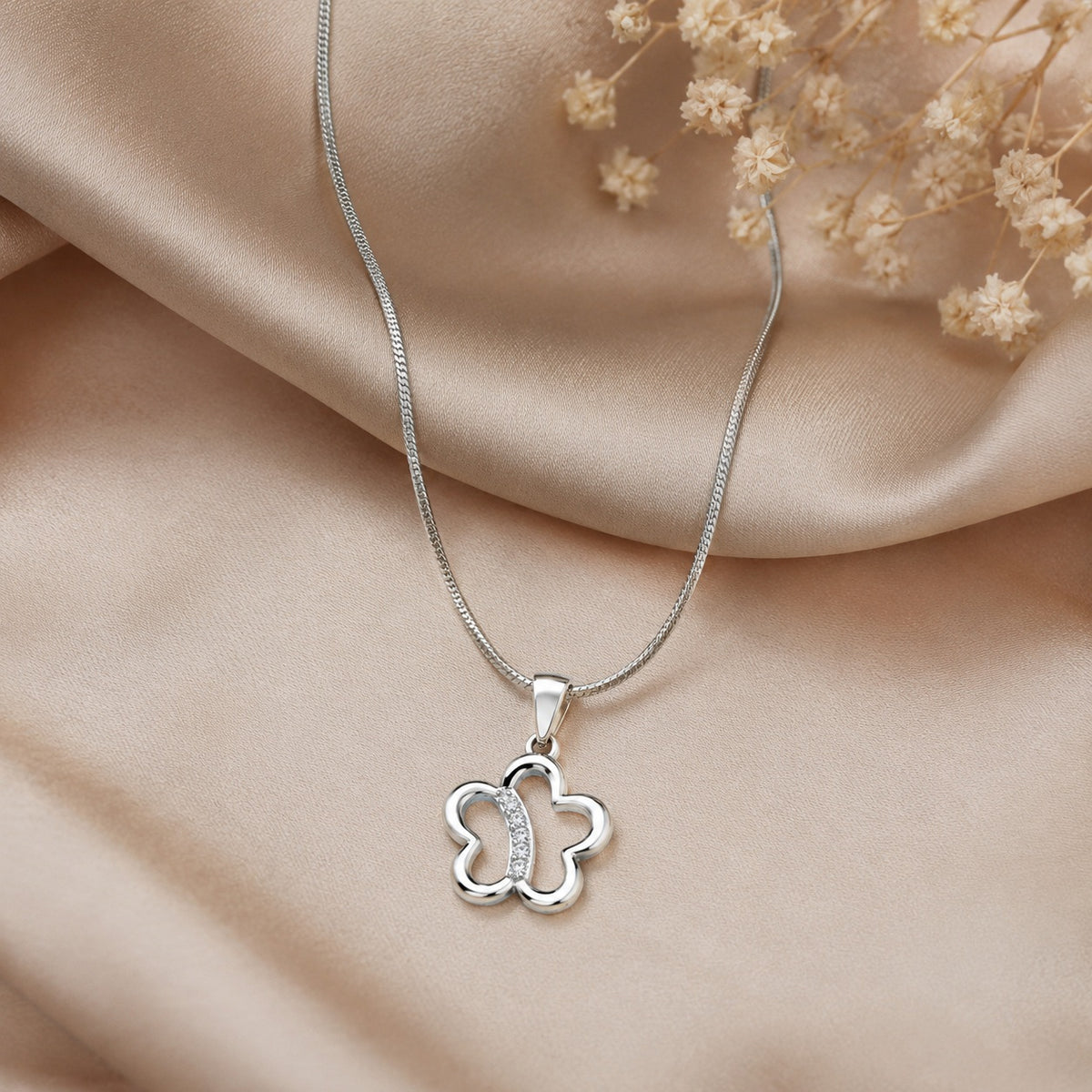 Silver Openwork Flower Pendant